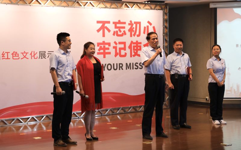 陕鼓集团综合能源事业部党支部表演的节目接地气，受好评.jpg